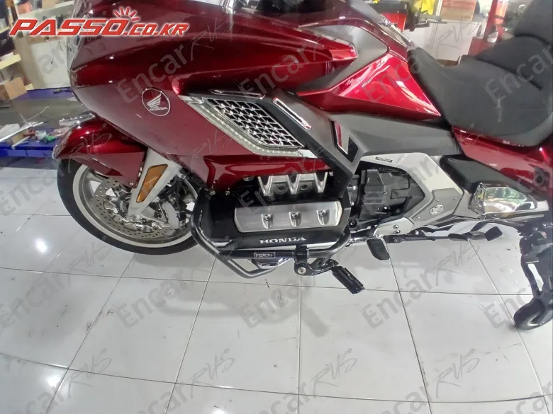 HONDA GOLDWING TOUR DCT AIRBAG - фото 4