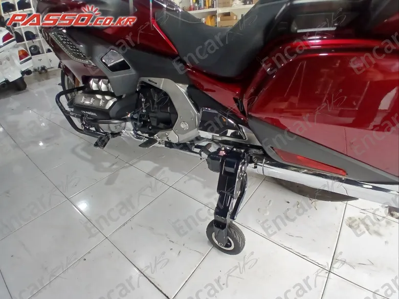 HONDA GOLDWING TOUR DCT AIRBAG - фото 6