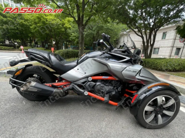 BRP CAN-AM SPYDER F3 S - фото 0