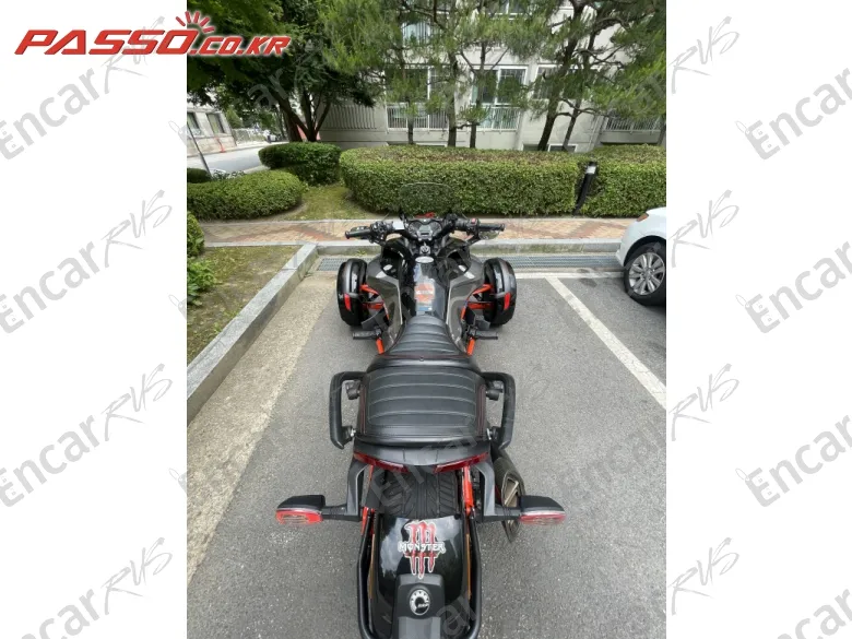 BRP CAN-AM SPYDER F3 S - фото 2