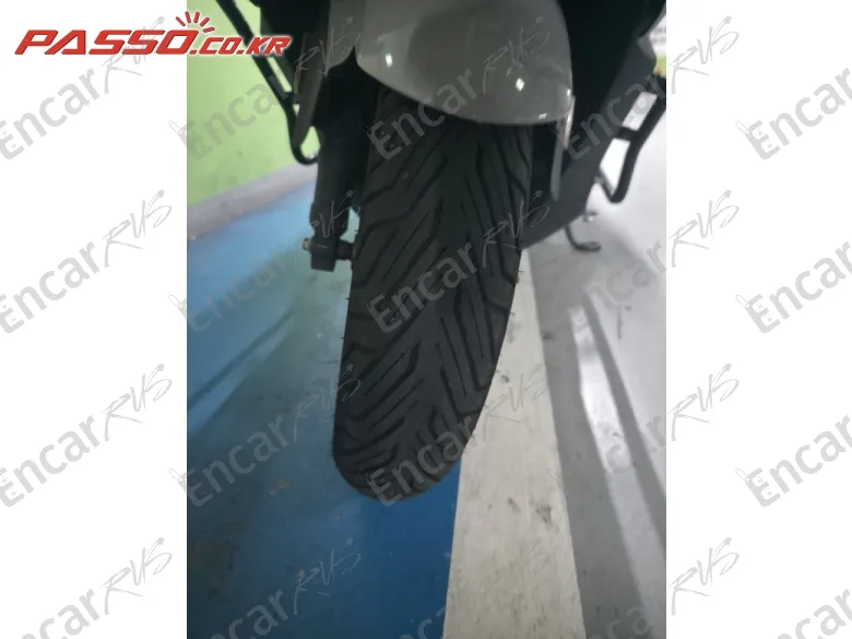 HONDA FORZA 350 - фото 4