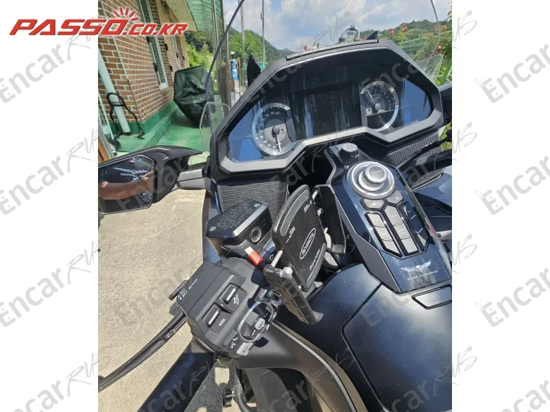 HONDA GOLDWING MT - фото 3