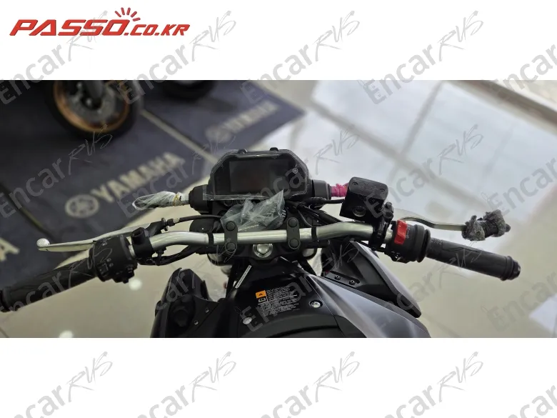 YAMAHA MT 03 - фото 3