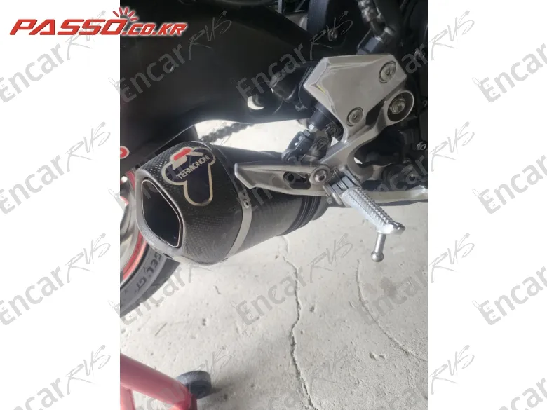 YAMAHA MT 09 - фото 4