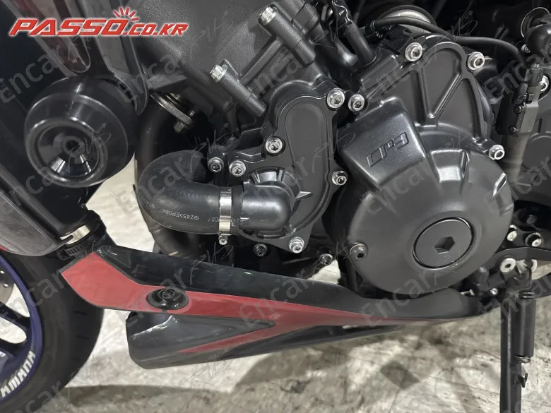 YAMAHA MT 09 SP - фото 4