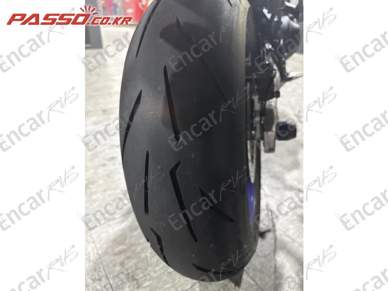 YAMAHA MT 09 SP - фото 6