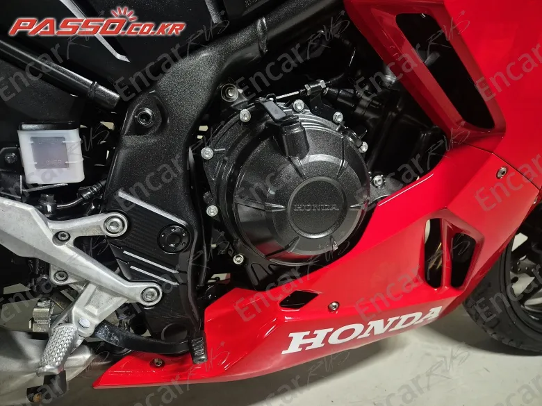 HONDA CBR 500 R - фото 4