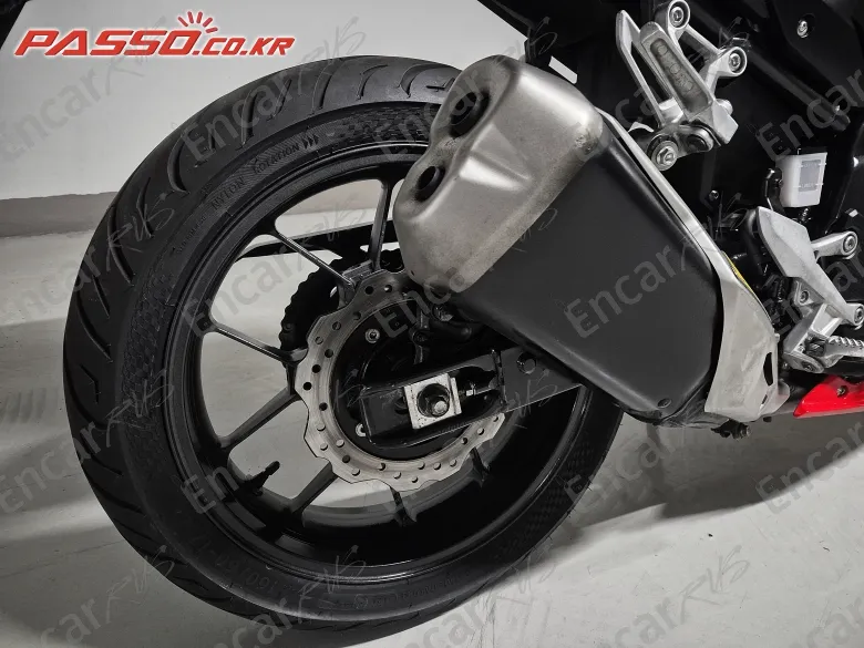 HONDA CBR 500 R - фото 6