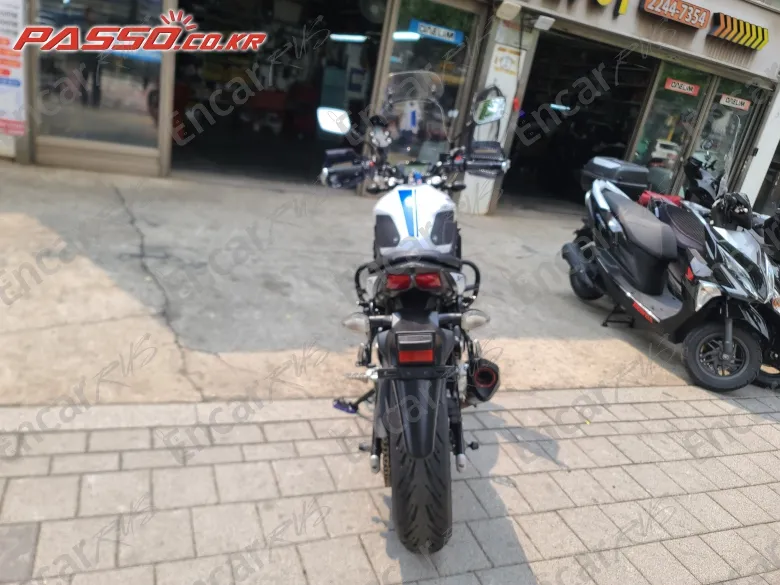SUZUKI SV 650 - фото 2
