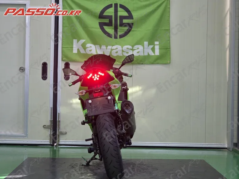 KAWASAKI ZX 500 R - фото 2