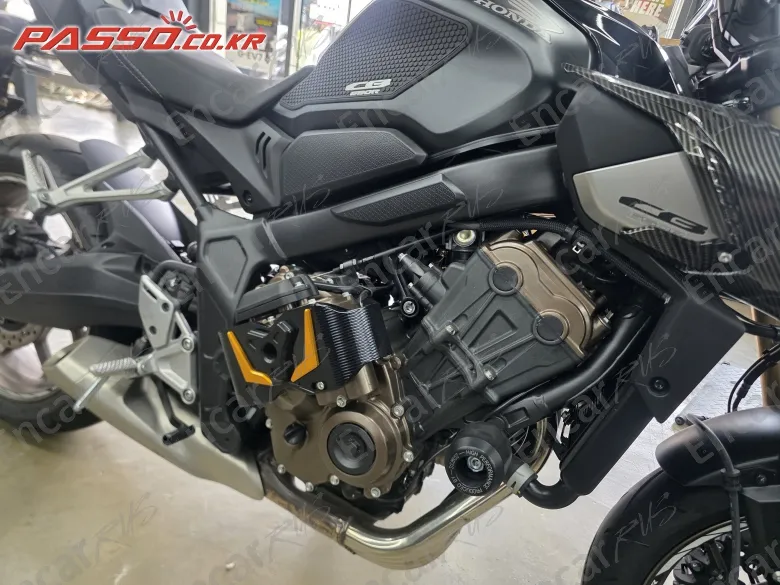 HONDA CB 650 R E-CLUTCH - фото 4