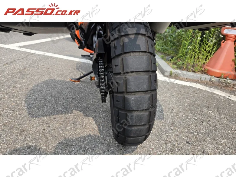 KTM 890 ADVENTURE - фото 2