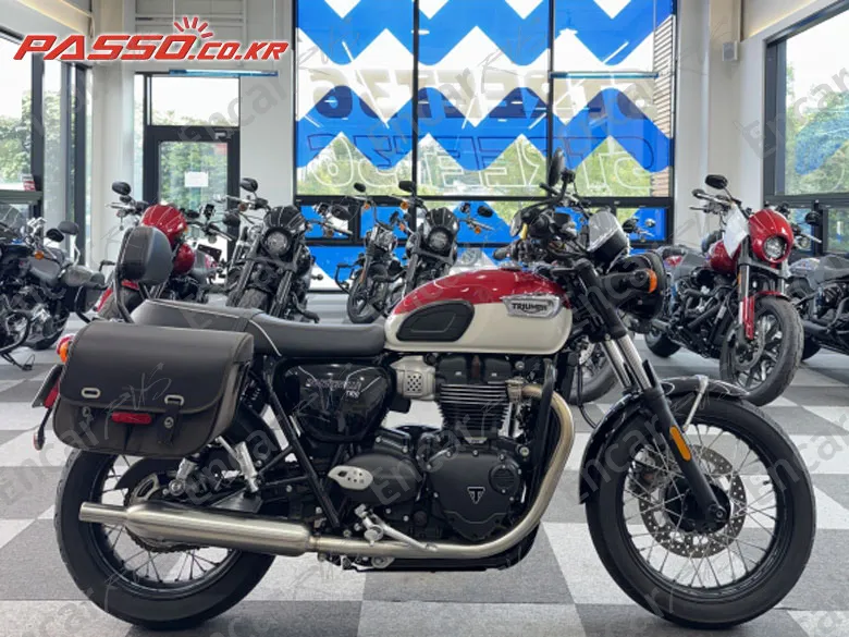 TRIUMPH BONNEVILLE T100 - фото 0