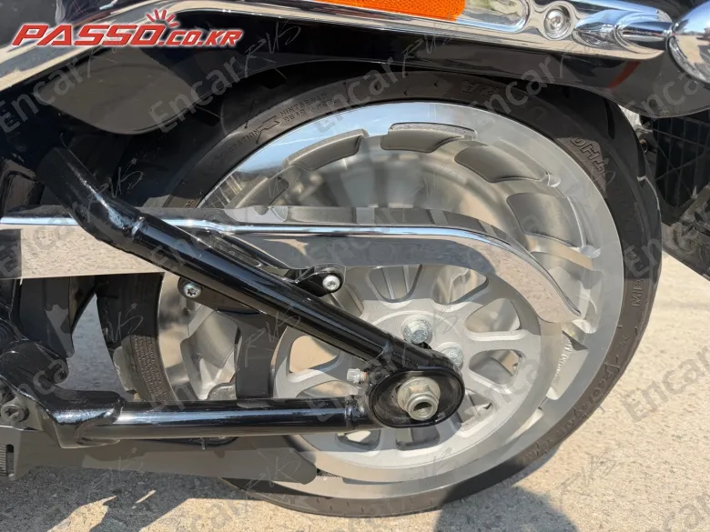 Harley-Davidson Fat Boy 114 - фото 6