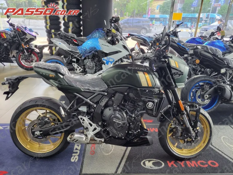 SUZUKI GSX 8 TT - фото 0