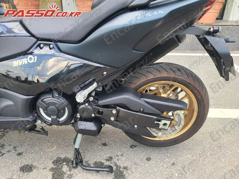 Yamaha T Max 560 - фото 4