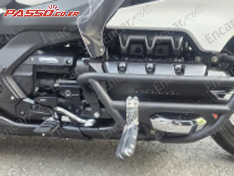HONDA GOLDWING TOUR DCT AIRBAG - фото 5