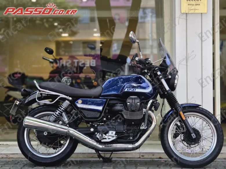 MOTO GUZZI V7 850 SPECIAL - фото 0