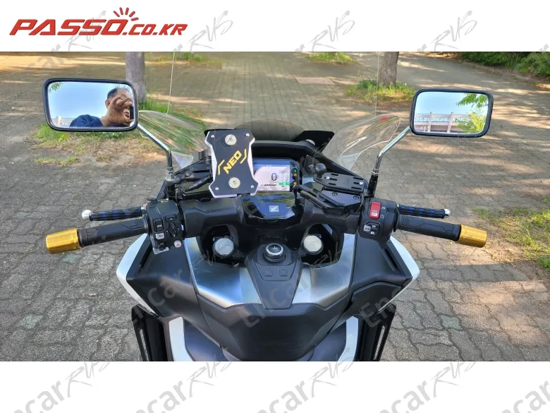 Honda Forza 750 - фото 3
