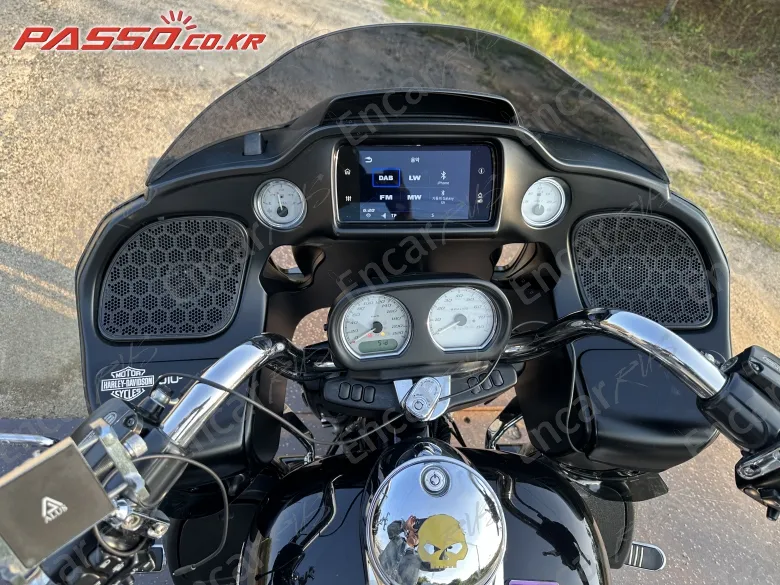 Harley-Davidson Fltr - фото 3