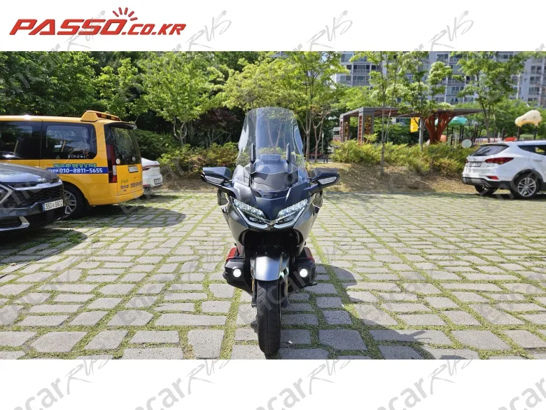 Honda Goldwing Mt - фото 6