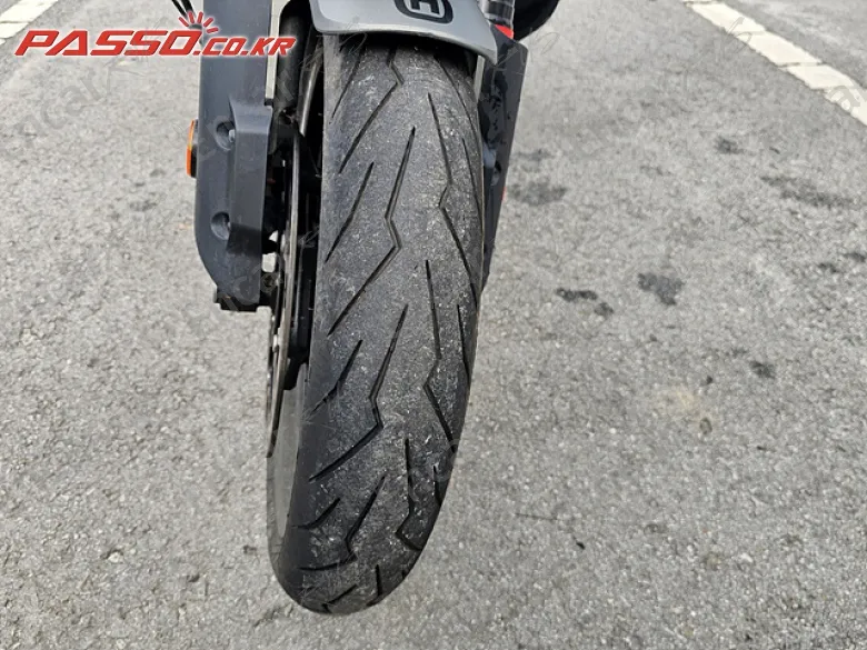 Husqvarna Svartpilen 401 - фото 5