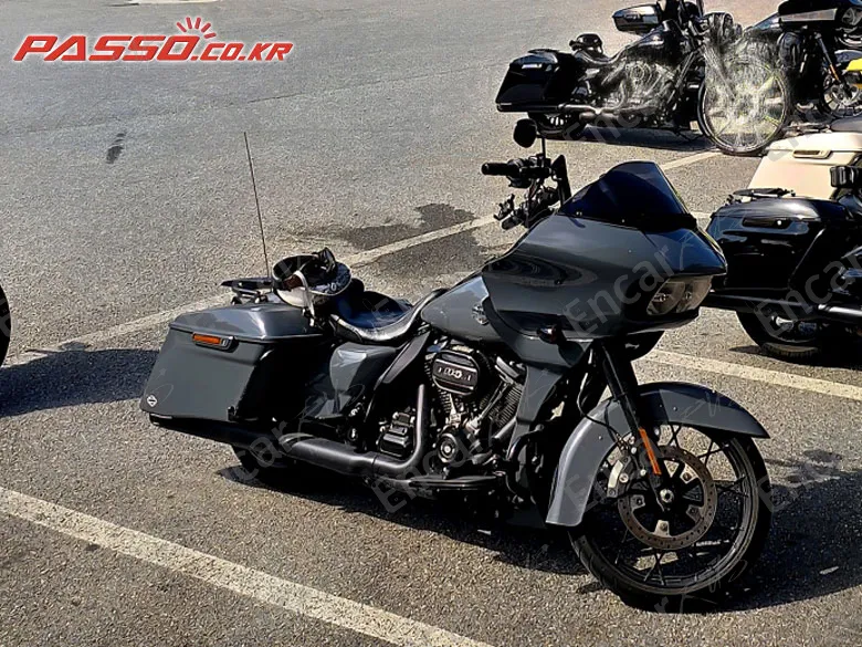 HARLEY-DAVIDSON ROAD GLIDE SPECIAL - фото 0