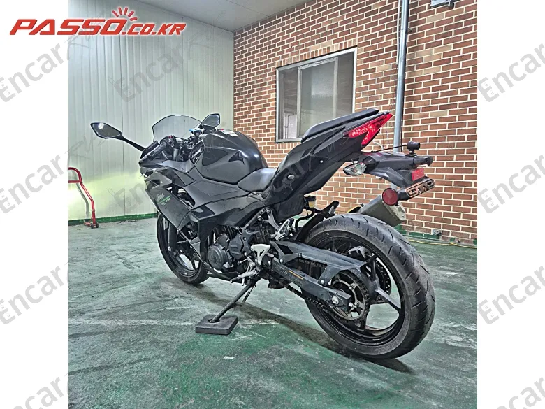 Kawasaki Zx 500 R - фото 4