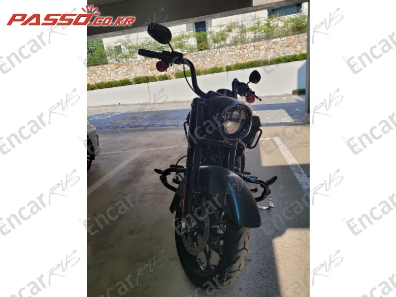 Harley-Davidson Road King Special - фото 5