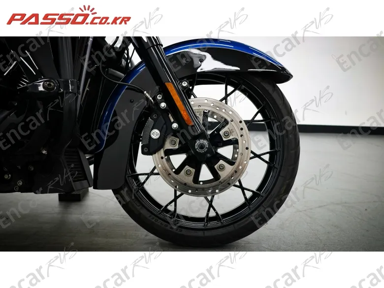 Harley-Davidson Road Glide Special - фото 5
