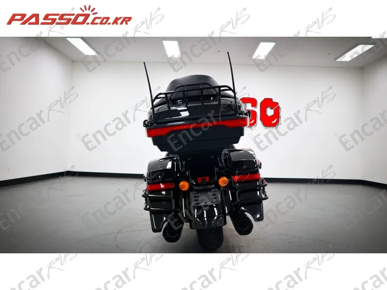 Harley-Davidson Flhxs Street Glide Special - фото 2
