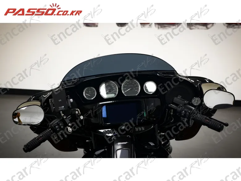 Harley-Davidson Flhxs Street Glide Special - фото 3