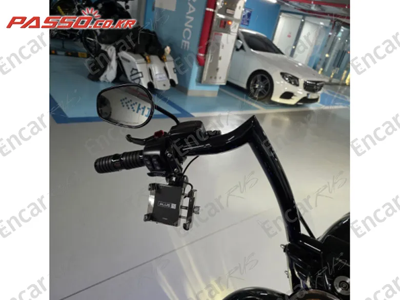 Harley-Davidson Road King Special - фото 3