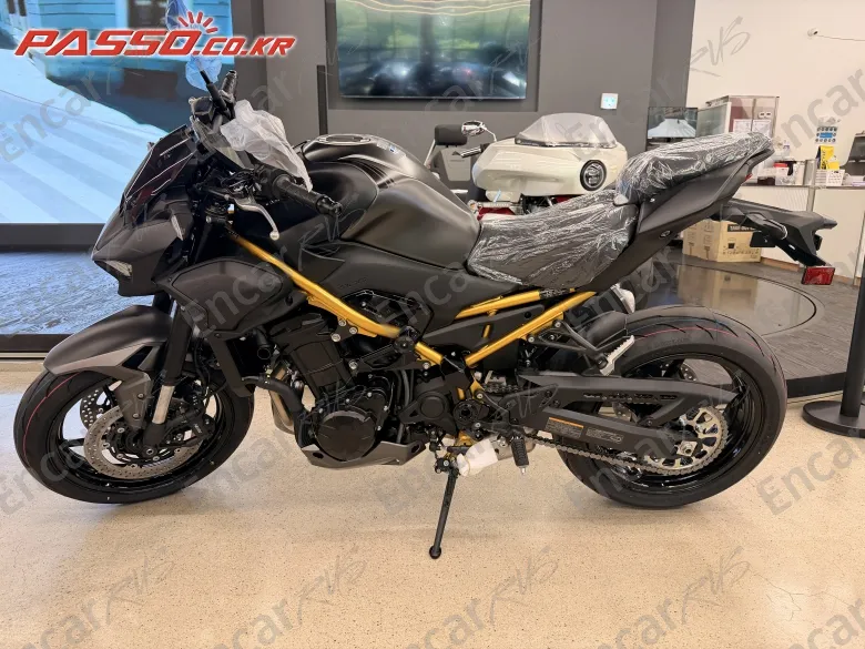 Kawasaki Z 900 Abs - фото 1