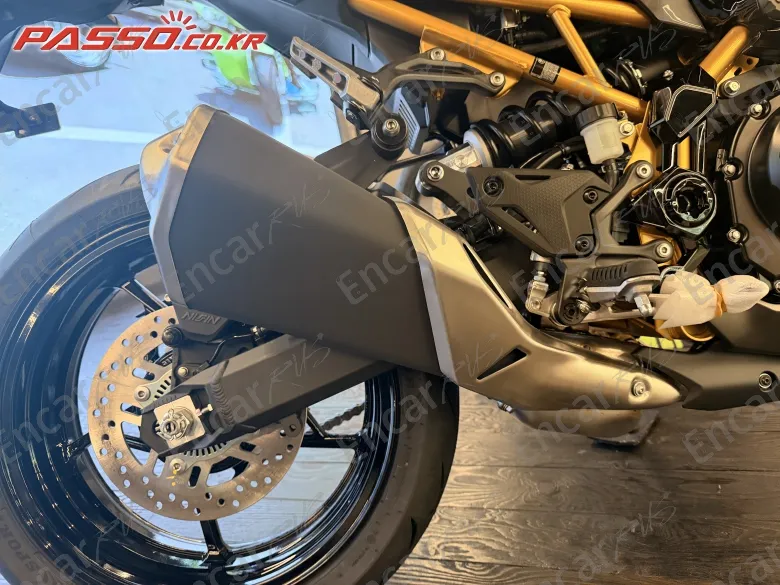 Kawasaki Z 900 Abs - фото 6