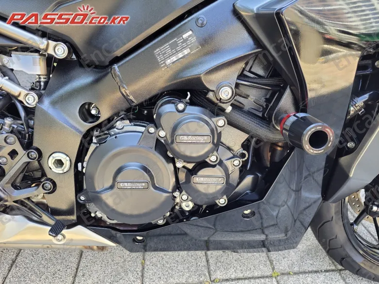 Suzuki Gsx S 1000 Gt - фото 4
