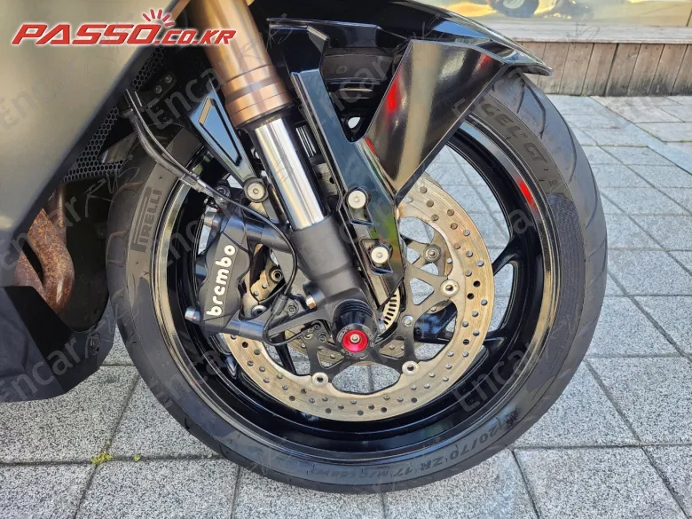 Suzuki Gsx S 1000 Gt - фото 5
