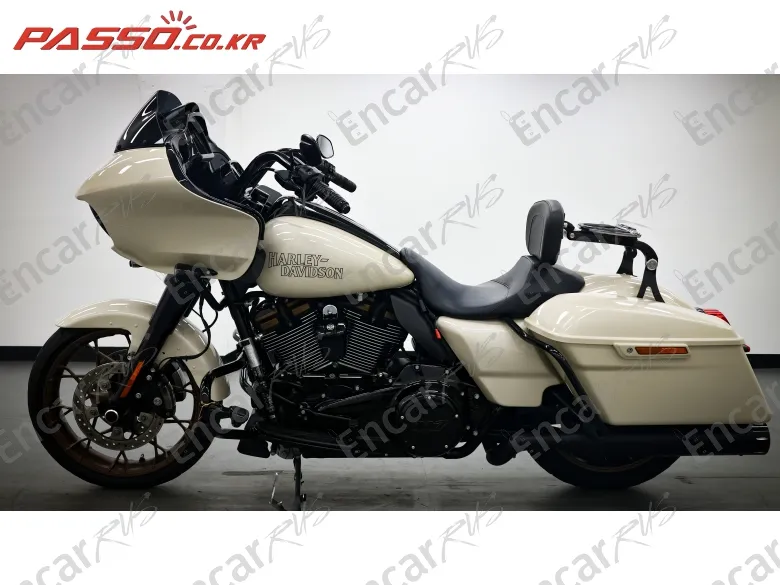 Harley-Davidson Road Glide St - фото 1
