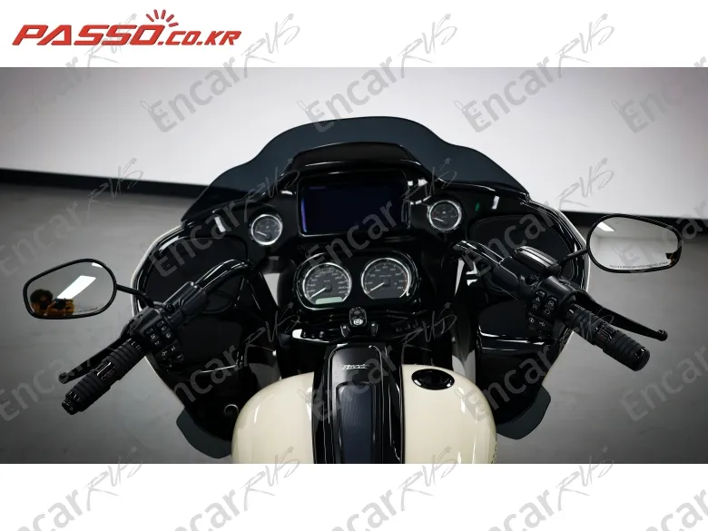 Harley-Davidson Road Glide St - фото 3