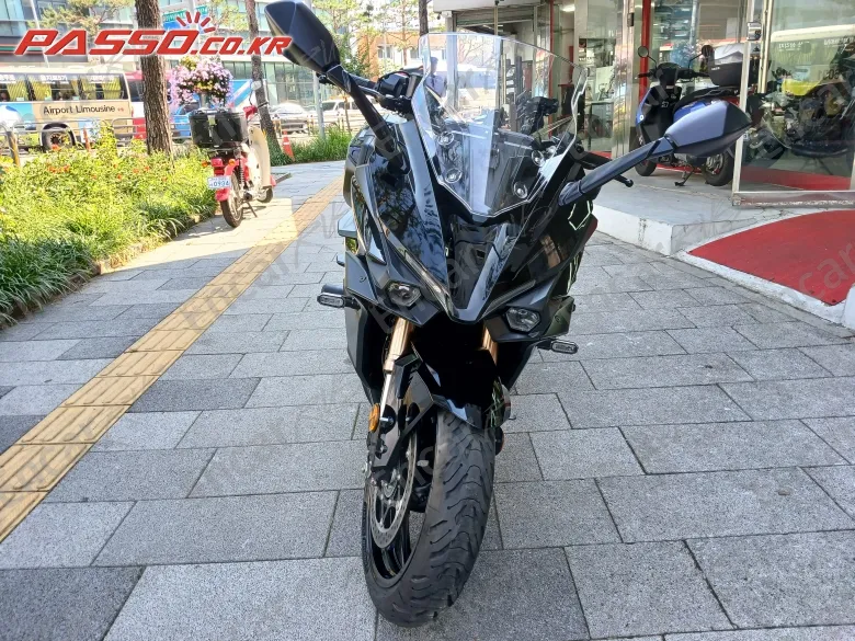 Suzuki Gsx S 1000 Gt - фото 6