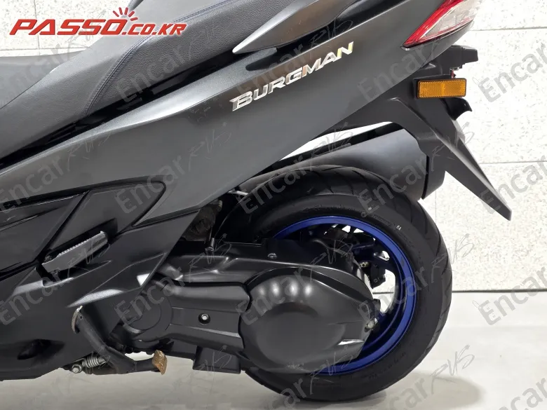 Suzuki Burgman 400 Abs - фото 4