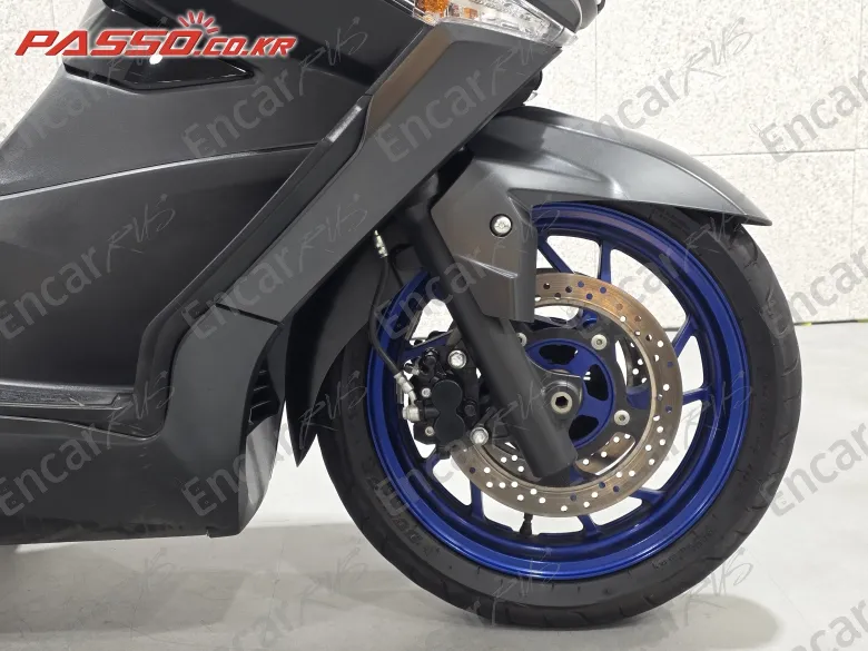 Suzuki Burgman 400 Abs - фото 5