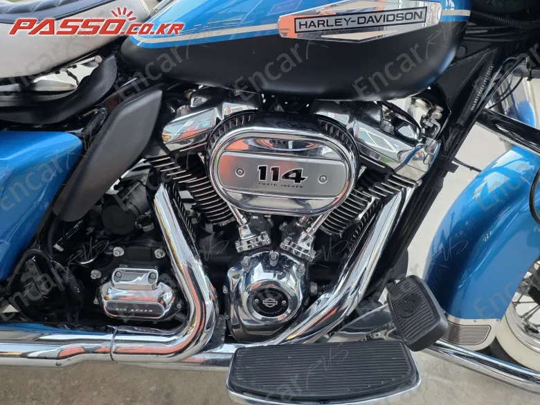 Harley-Davidson Electra Glide Revival - фото 4