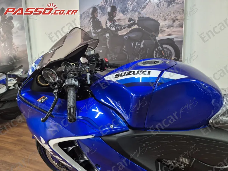 Suzuki Gsx R 1300 Hayabusa - фото 3