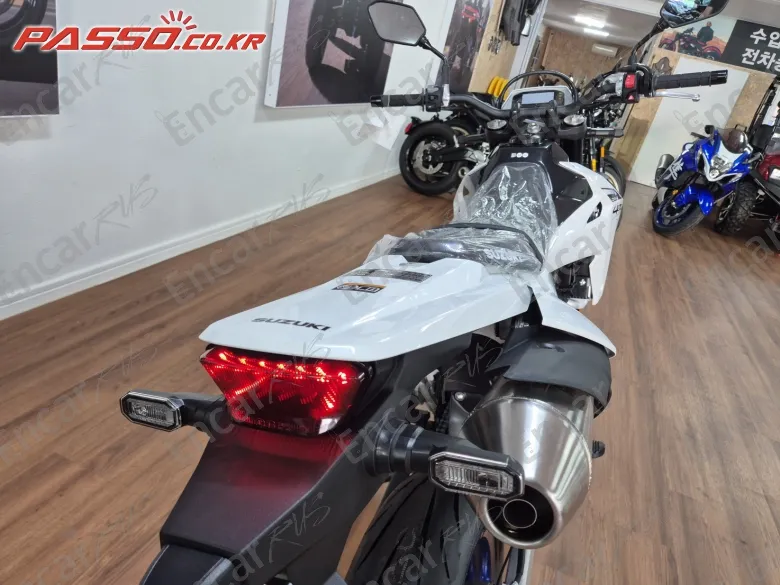 Suzuki Dr Z 4 Sm - фото 2