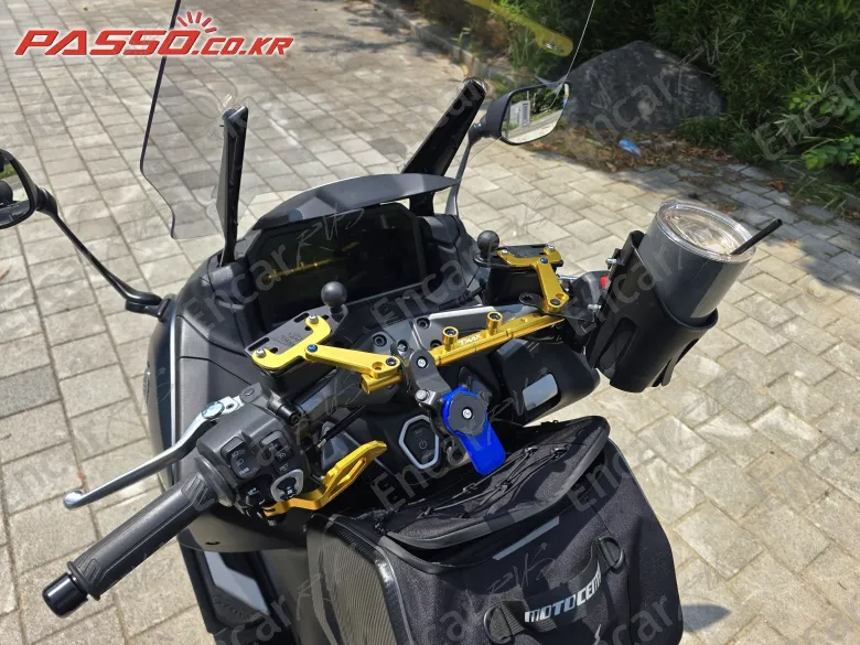 Yamaha T Max 560 - фото 3