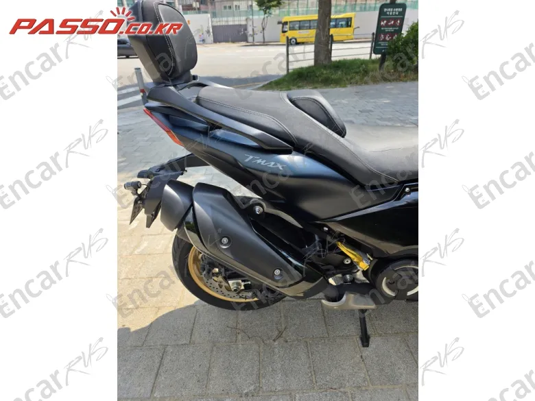 Yamaha T Max 560 - фото 6