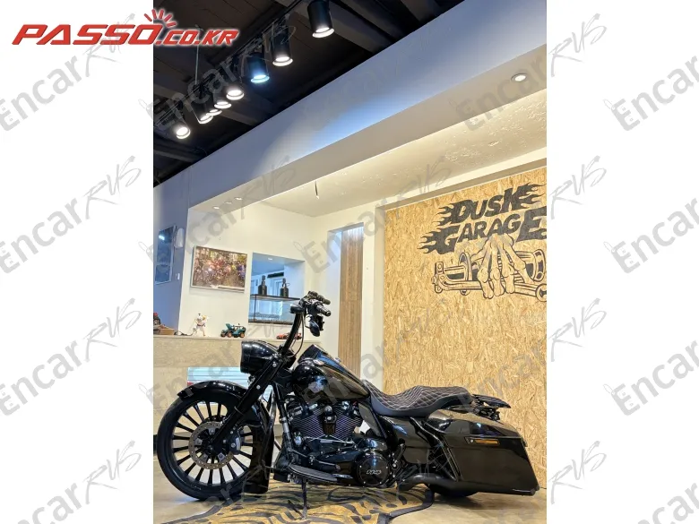 Harley-Davidson Road King Special - фото 1