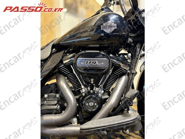 Harley-Davidson Road King Special - фото 4