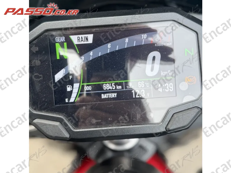 Kawasaki Z 900 Abs - фото 3